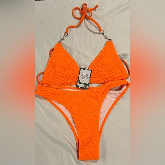 NWT Orange bikini with gold and pearl detailing. - Picture 5 of 6